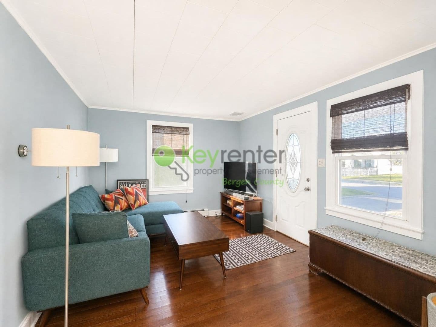 Pompton Lakes House: 237 Romain Ave