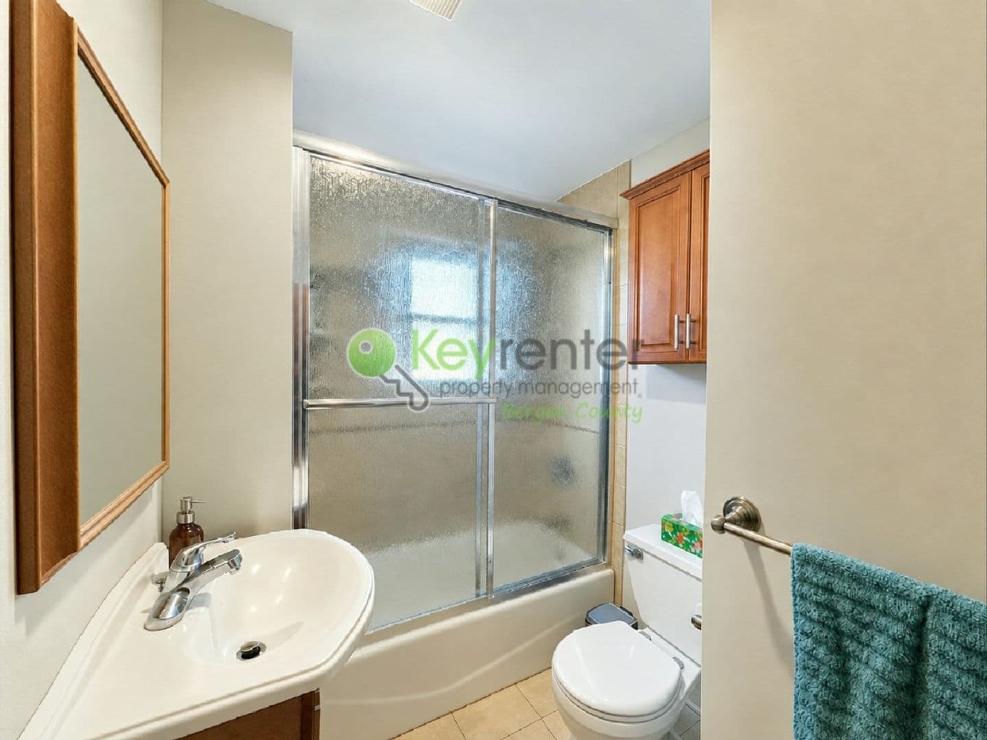 Pompton Lakes House: 237 Romain Ave