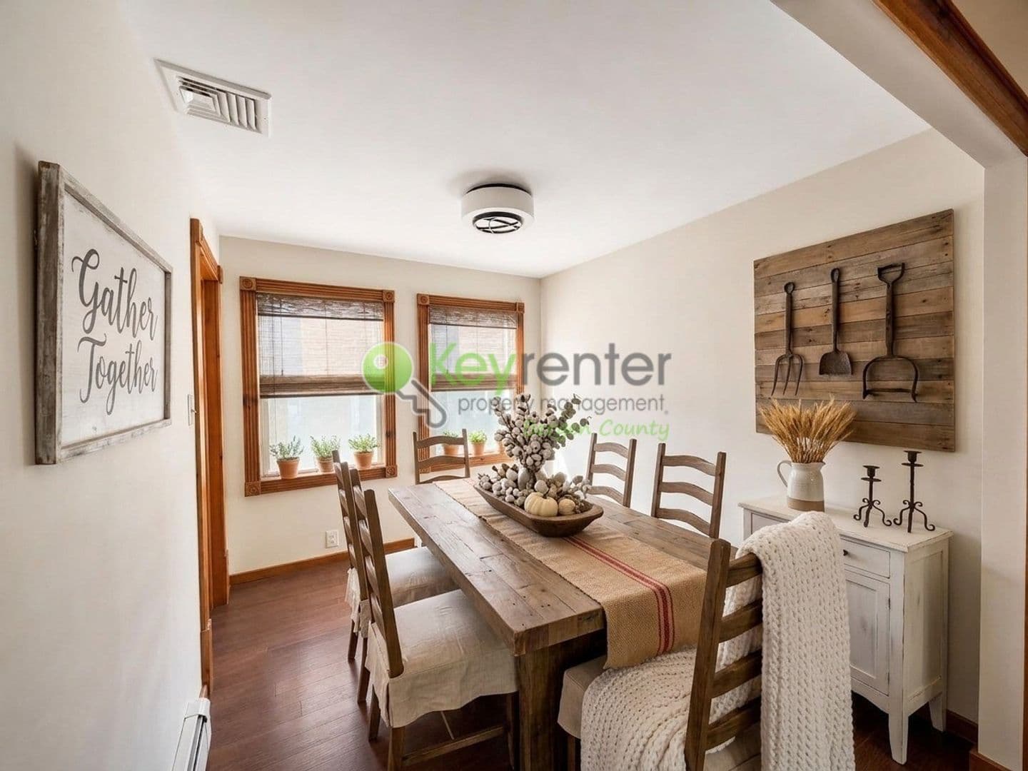 Pompton Lakes House: 237 Romain Ave