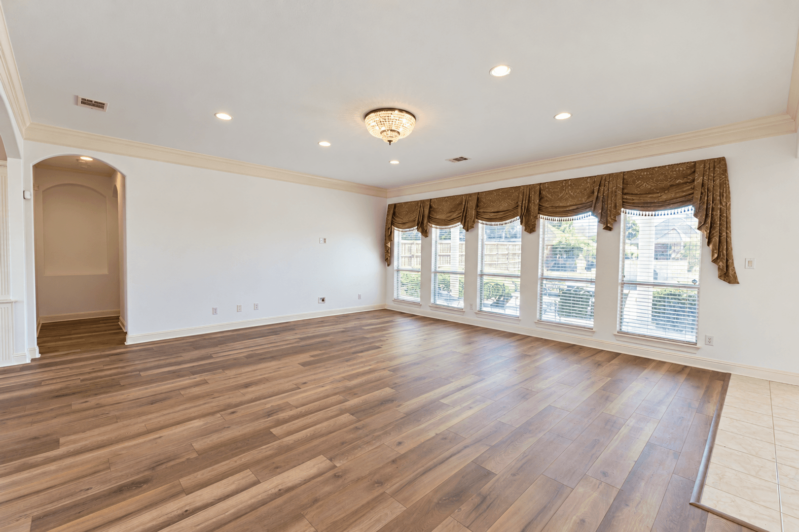 Cedar Hill House: 1428 Windmill Hill Ln