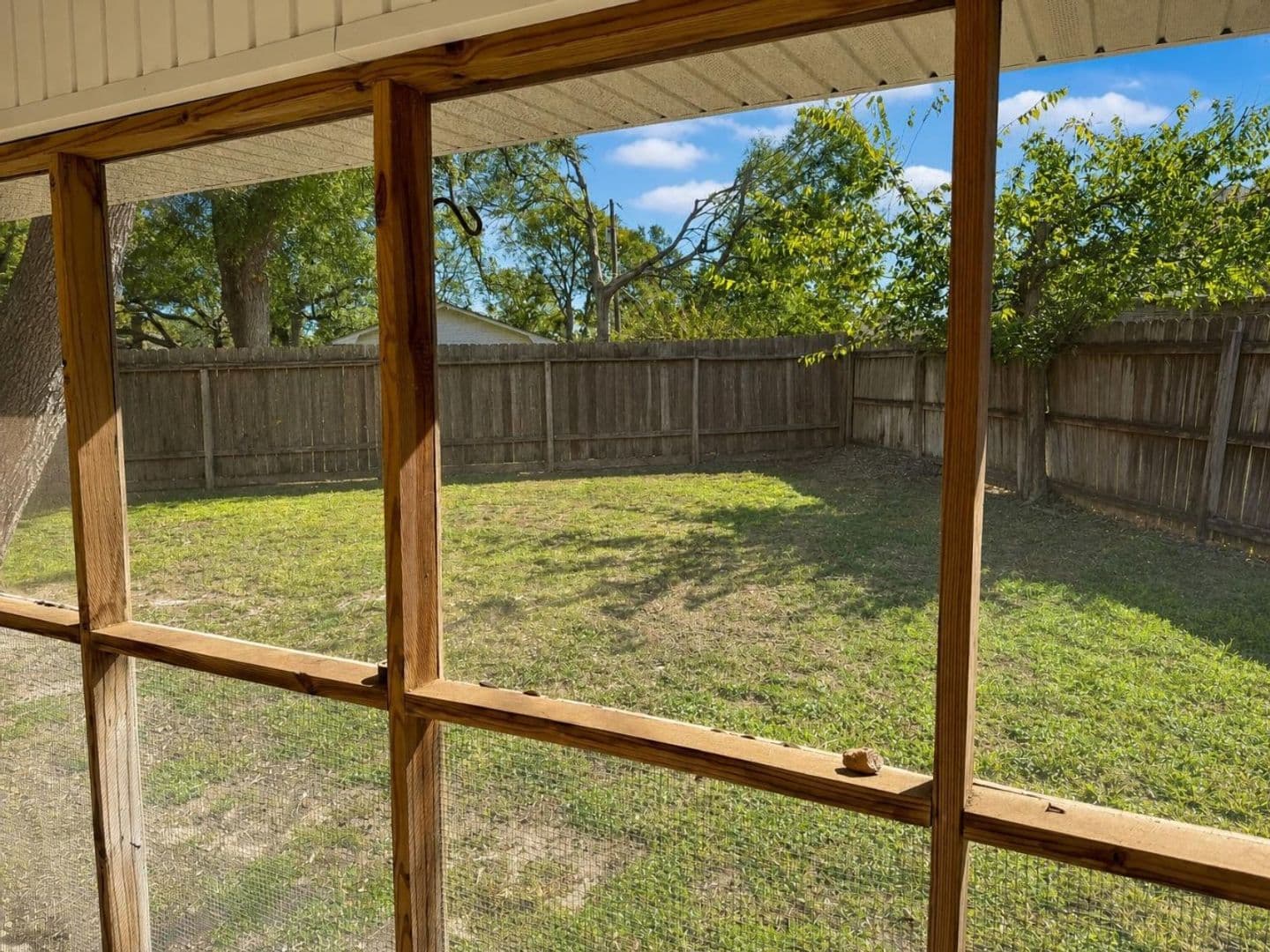 Belton House: 3019 Summit Dr