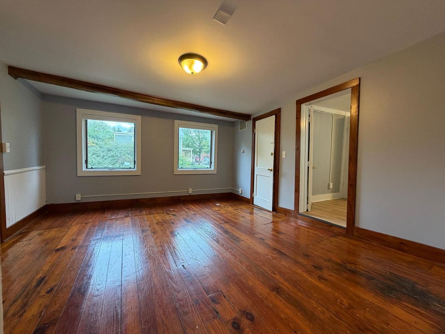 Ithaca Apartment: 510 n Albany st