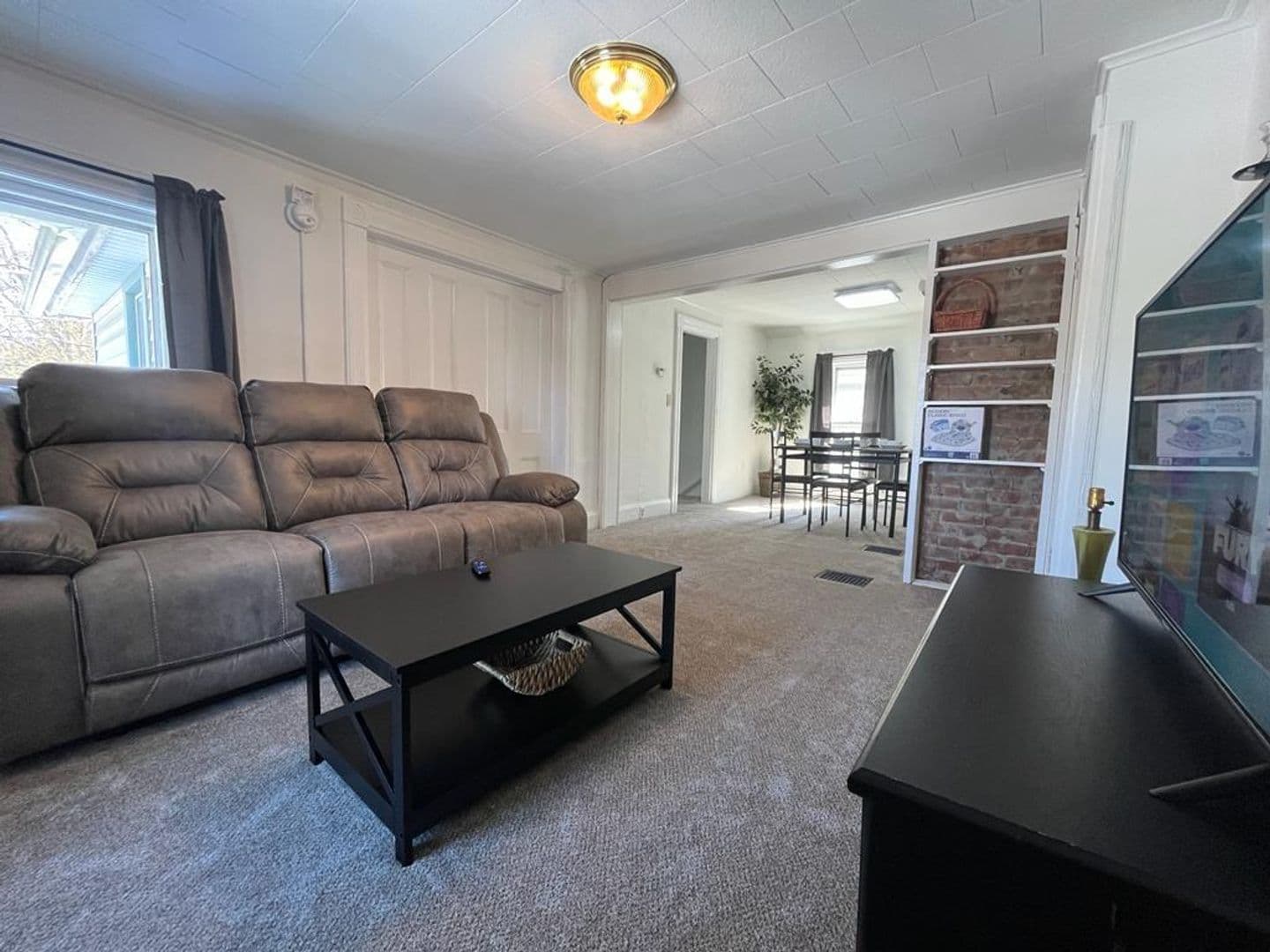 ithaca Apartment: 208 hudson st