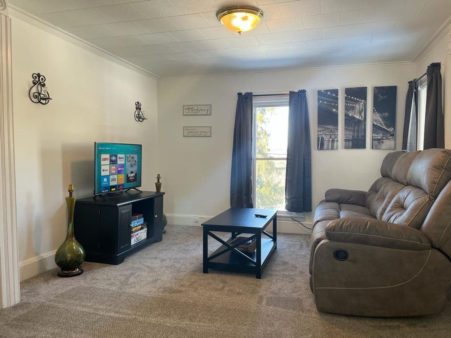ithaca Apartment: 208 hudson st
