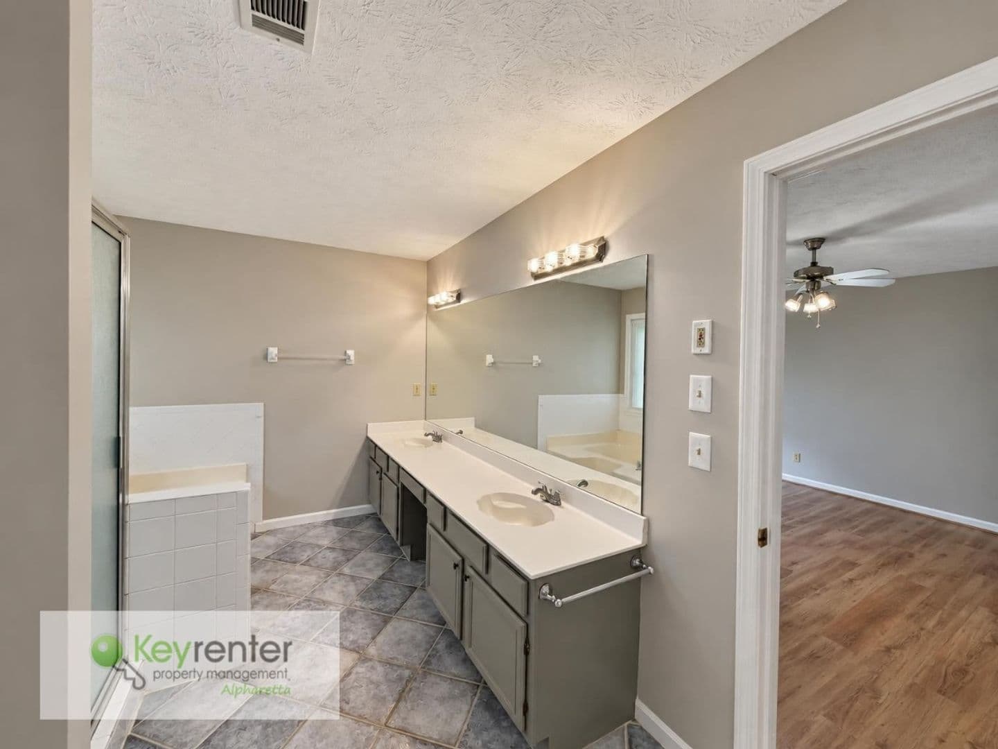 Alpharetta House: 4840 Jones Bridge Place Dr