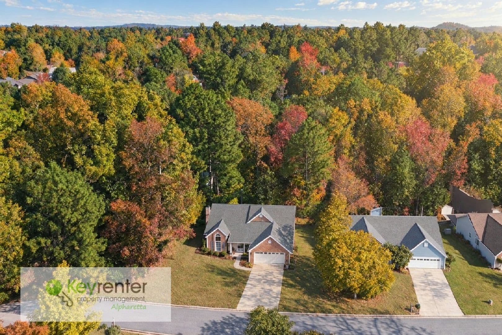 Alpharetta House: 4840 Jones Bridge Place Dr