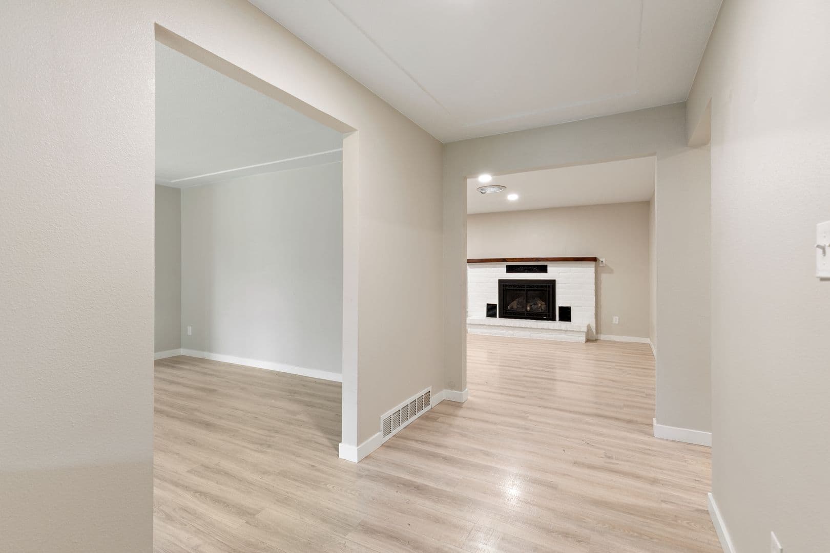 Fort Collins House: 413 Camino Del Mundo