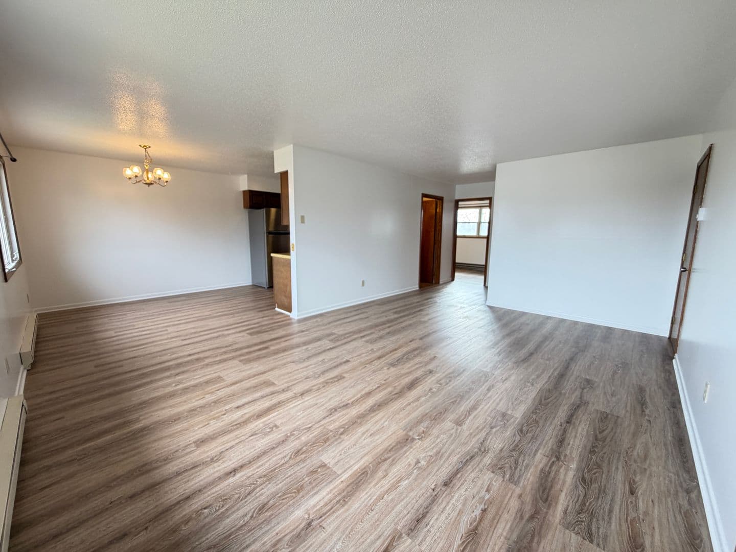 Superior Apartment: 3211 John Ave