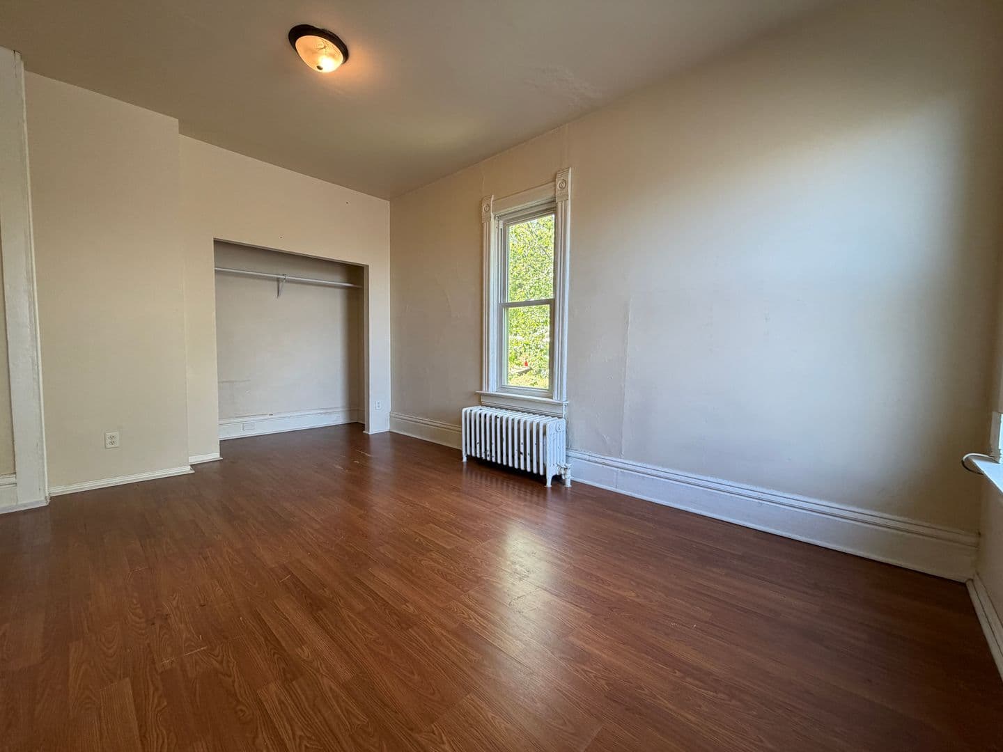 Duluth Apartment: 529 W 4th St - 2