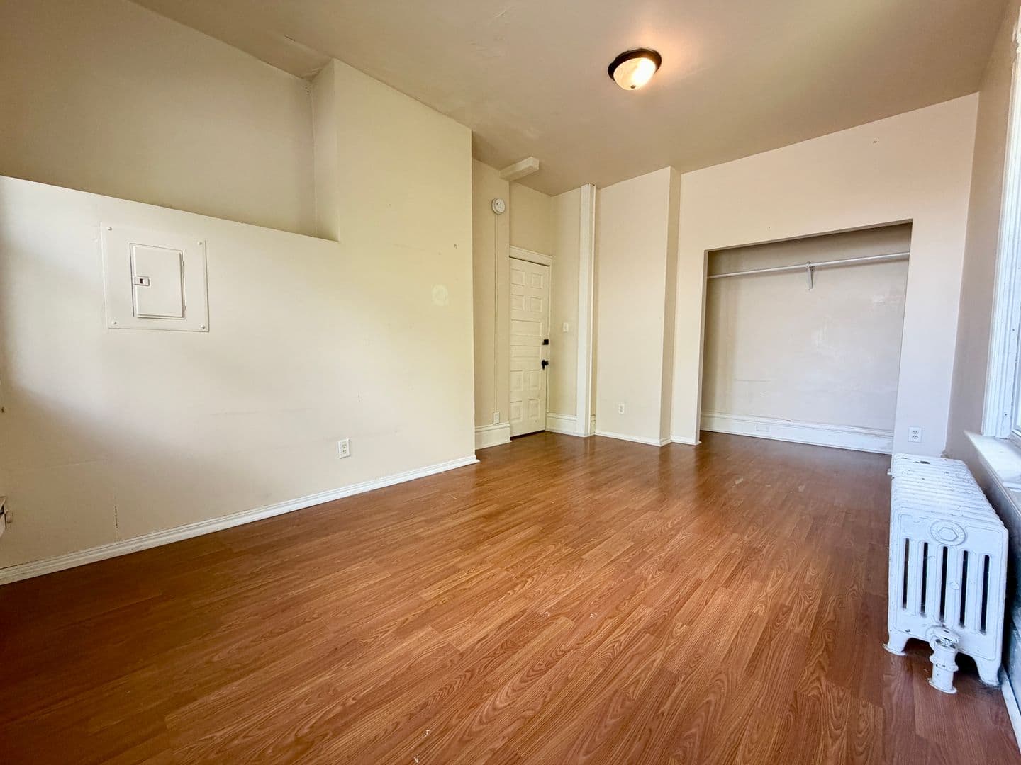 Duluth Apartment: 529 W 4th St - 2