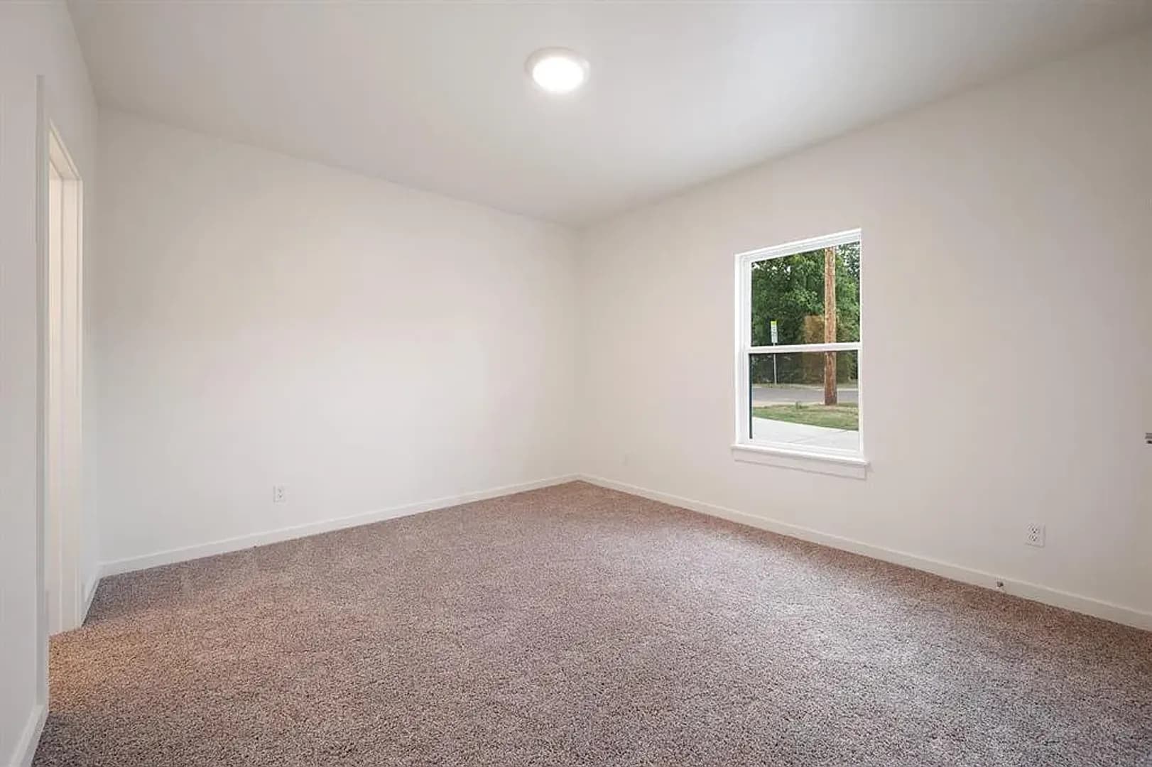 Edmond Townhome: 9 N State Street A