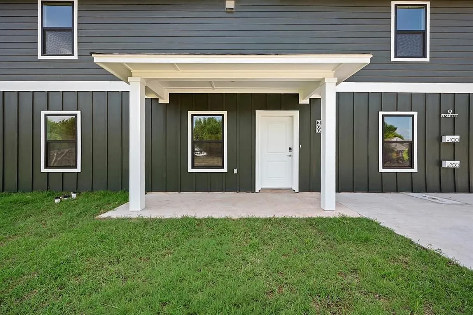 Edmond Townhome: 9 N State Street A