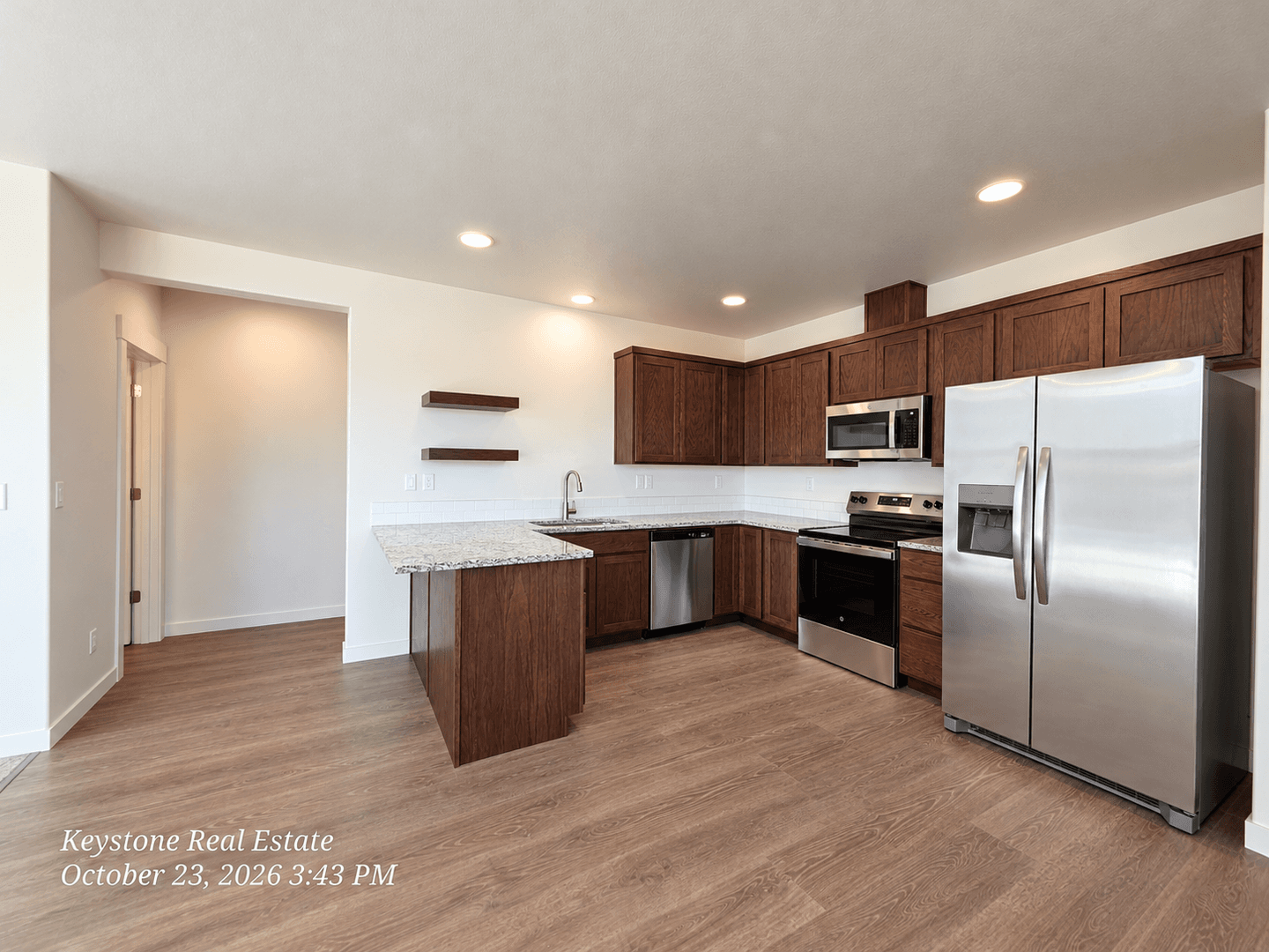 Eugene Apartment: 2588/2590 Dale Ave.