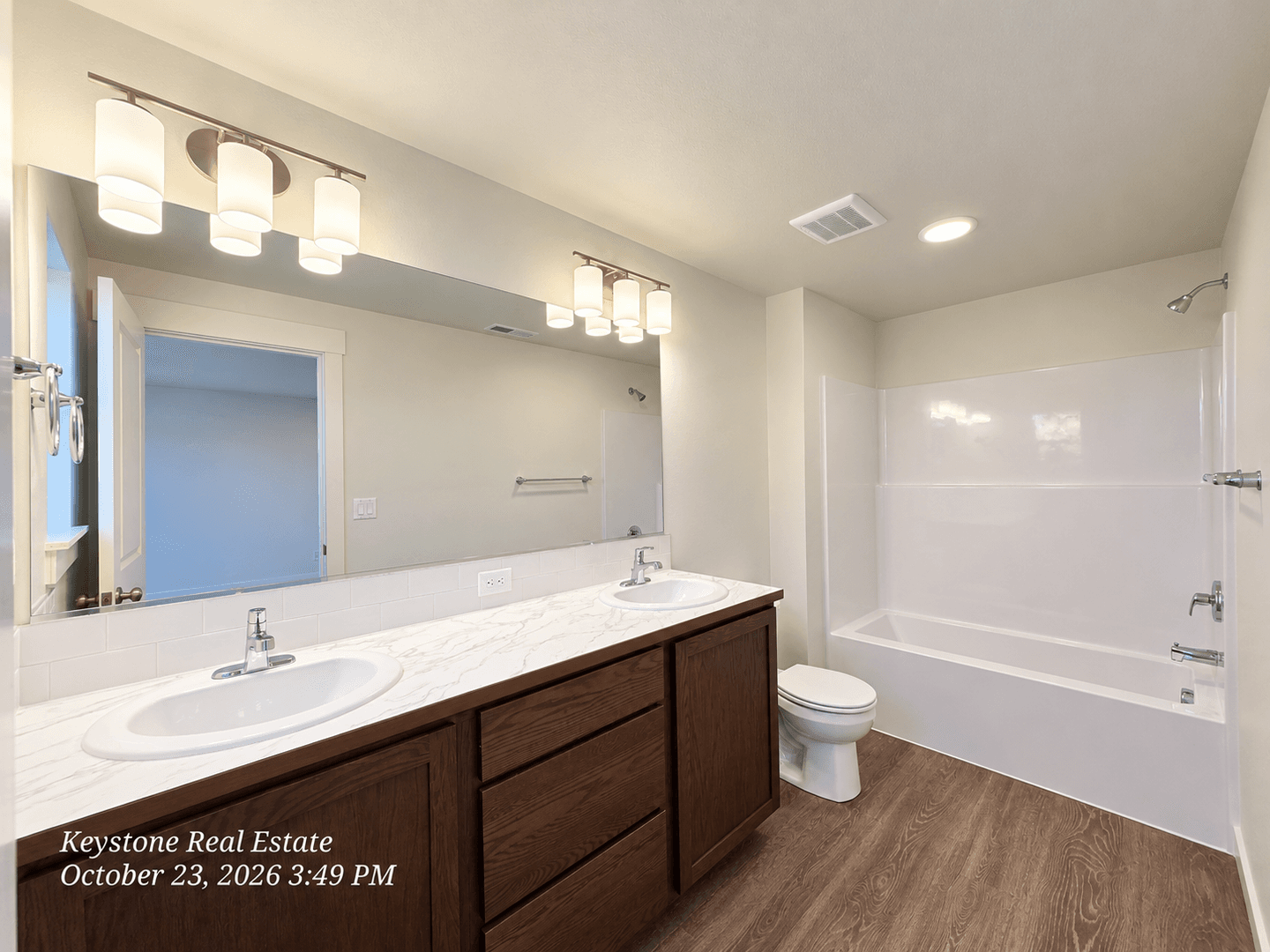 Eugene Apartment: 2588/2590 Dale Ave.