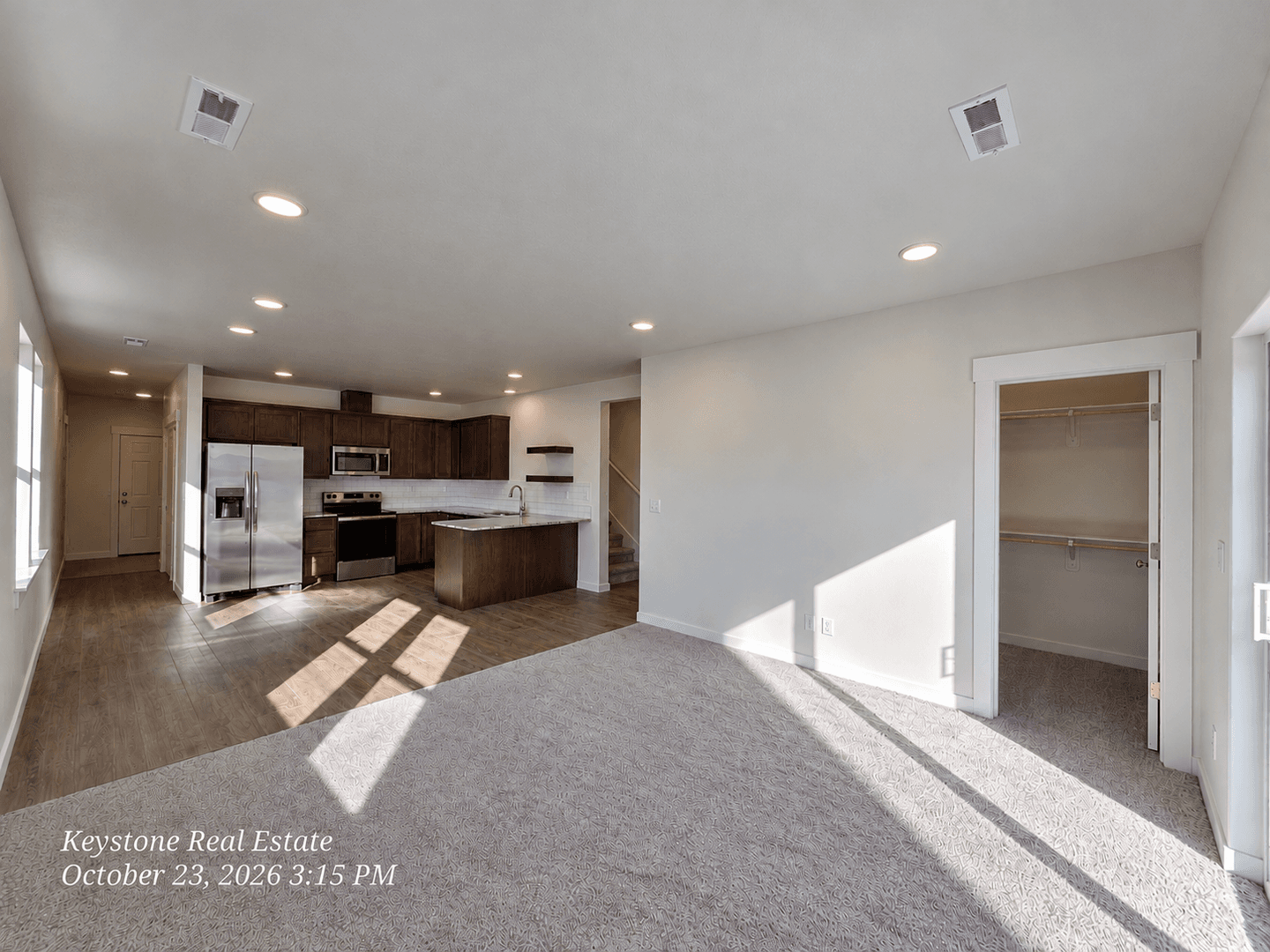 Eugene Apartment: 2588/2590 Dale Ave.