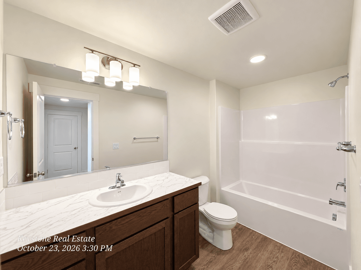 Eugene Apartment: 2588/2590 Dale Ave.