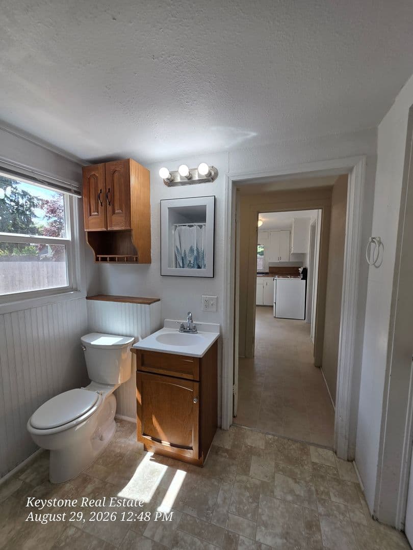 Springfield Condo: 6545 Thurston Rd. #2
