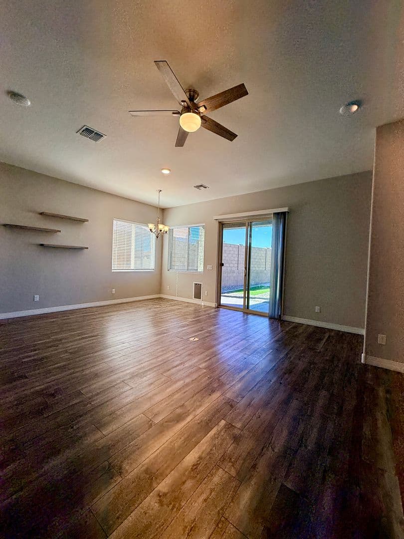 Prescott Valley House: 6414 E Marley Avenue