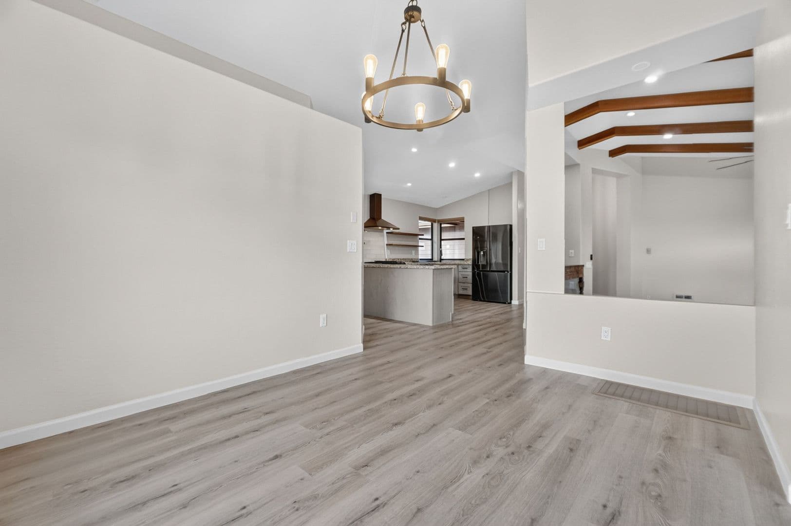 Prescott House: 546 Deer Horn Court