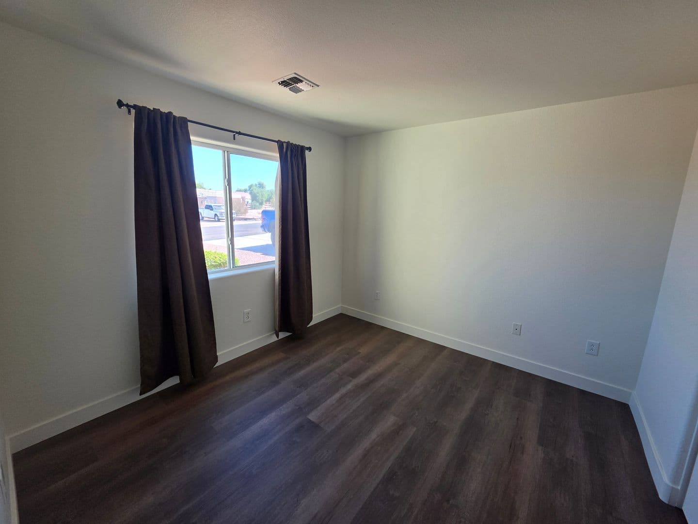 Fort Mohave House: 2086 E. Jamie Road