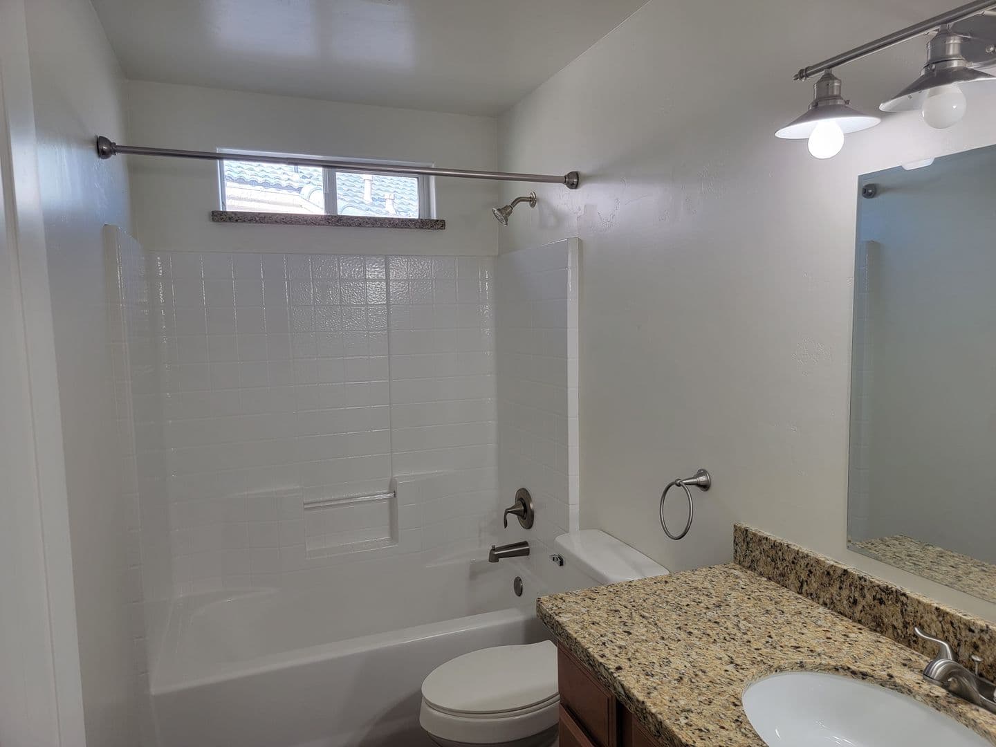 Fort Mohave House: 5578 S. Desert Lakes