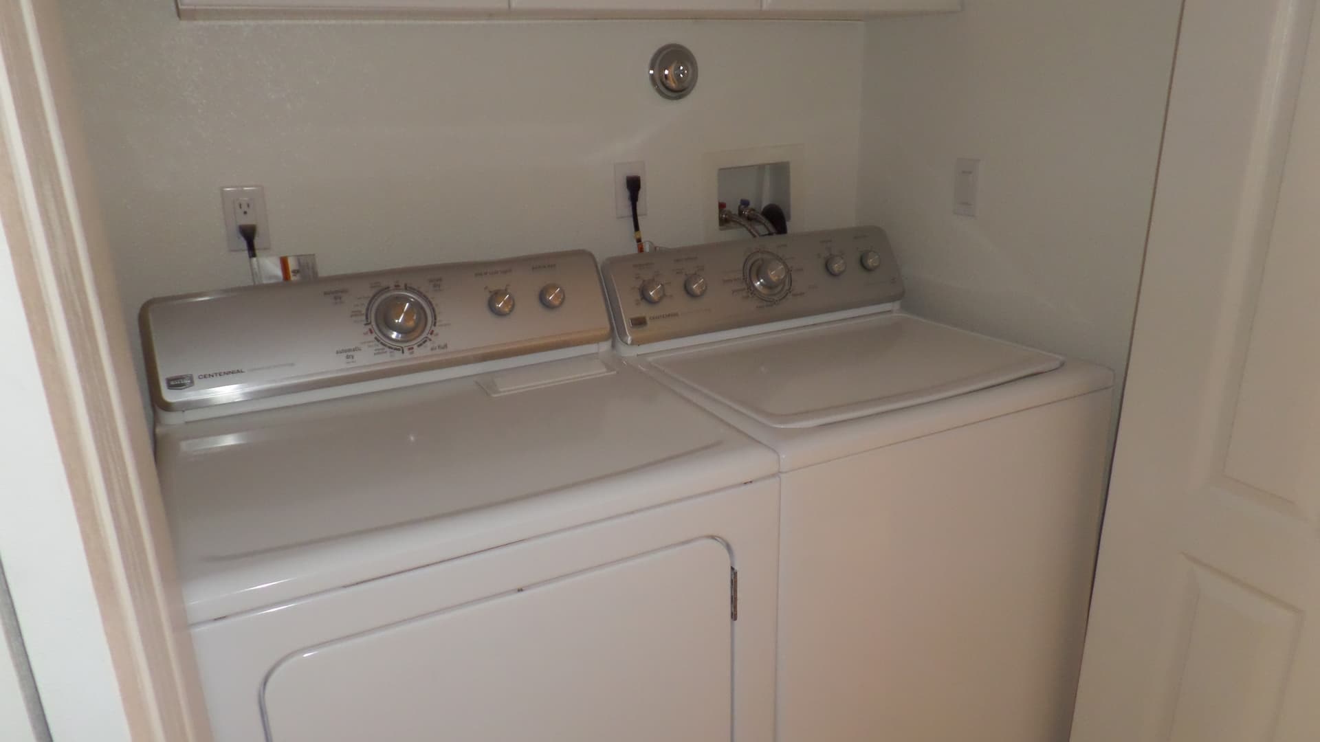 Bullhead City House: 211 Moser Ave