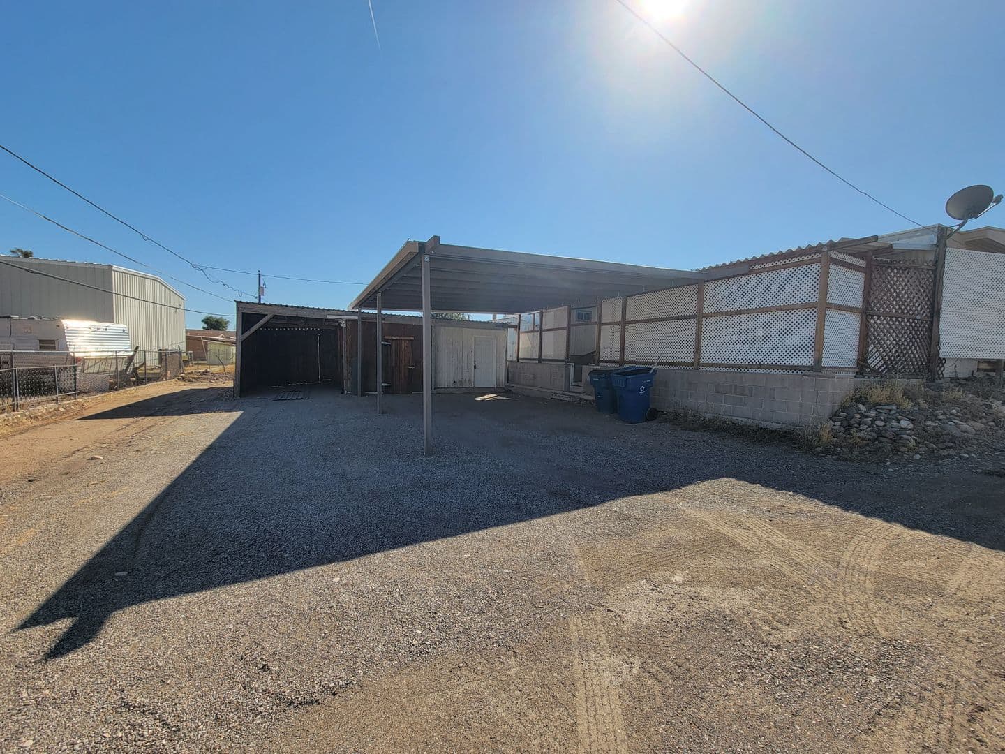 Bullhead City House: 1863 Surf & Sand