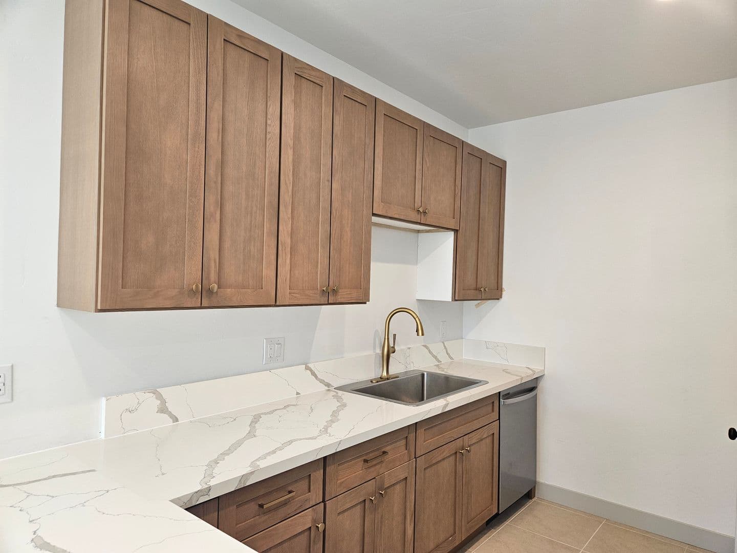 Bullhead City Apartment: 181 Hacienda Loop