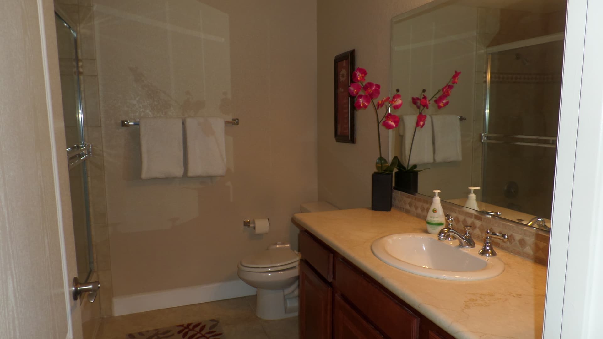 Bullhead City House: 211 Moser Ave