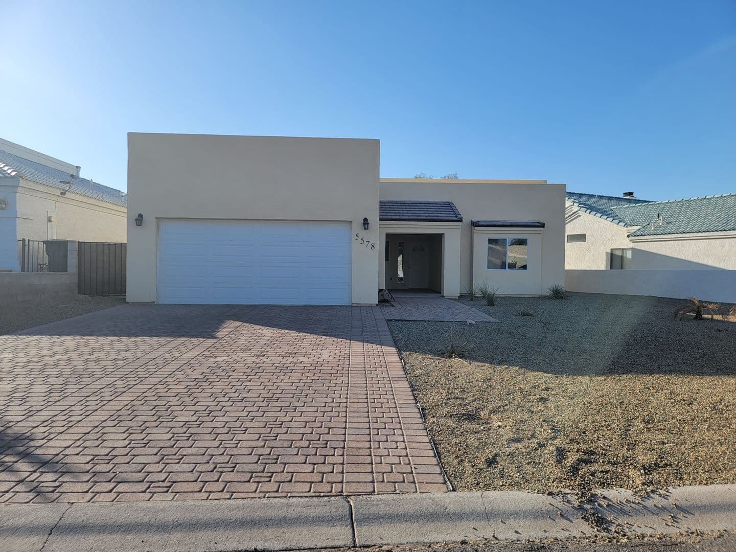 Fort Mohave House: 5578 S. Desert Lakes