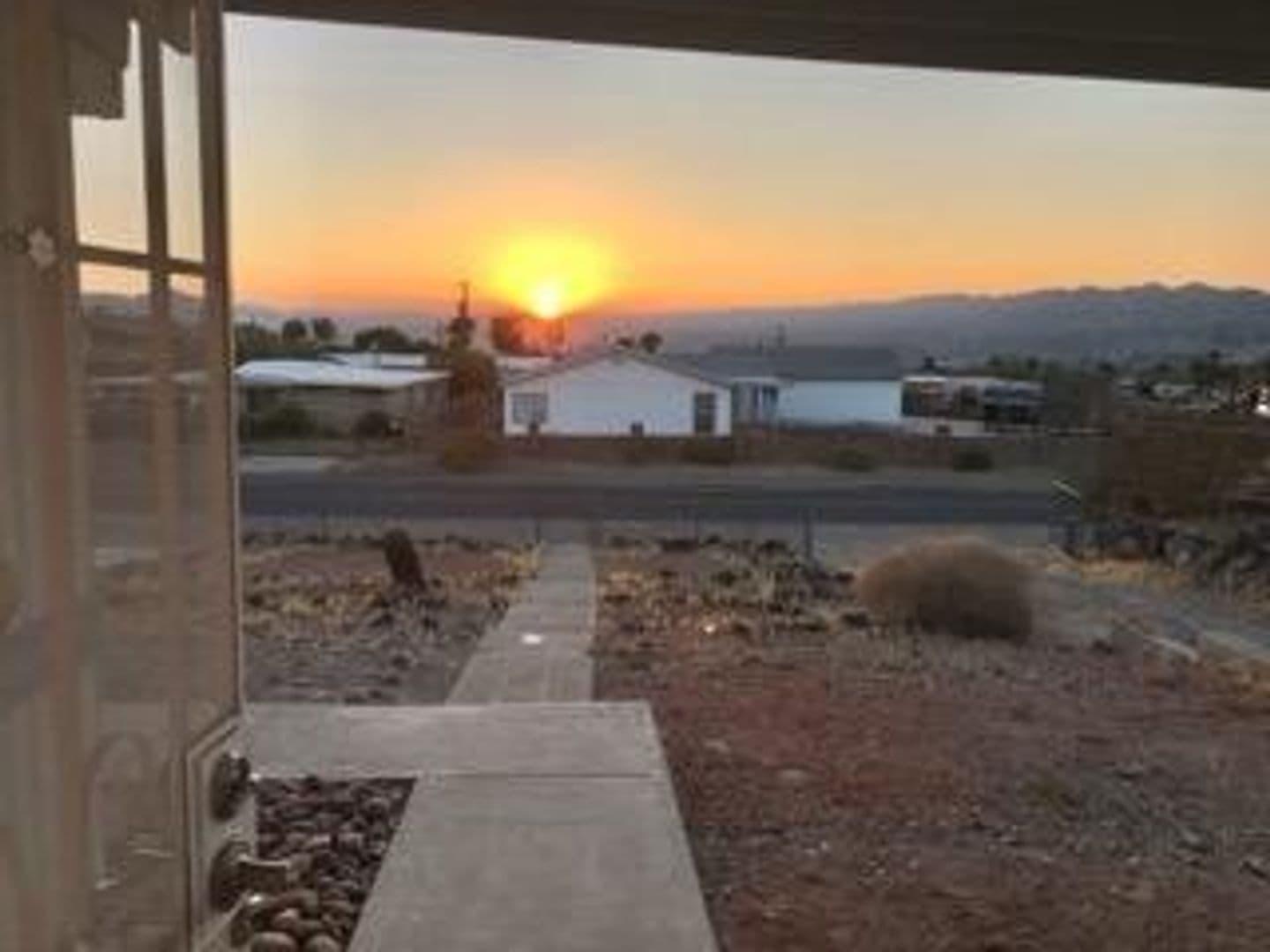 Bullhead City House: 1650 Arriba Drive