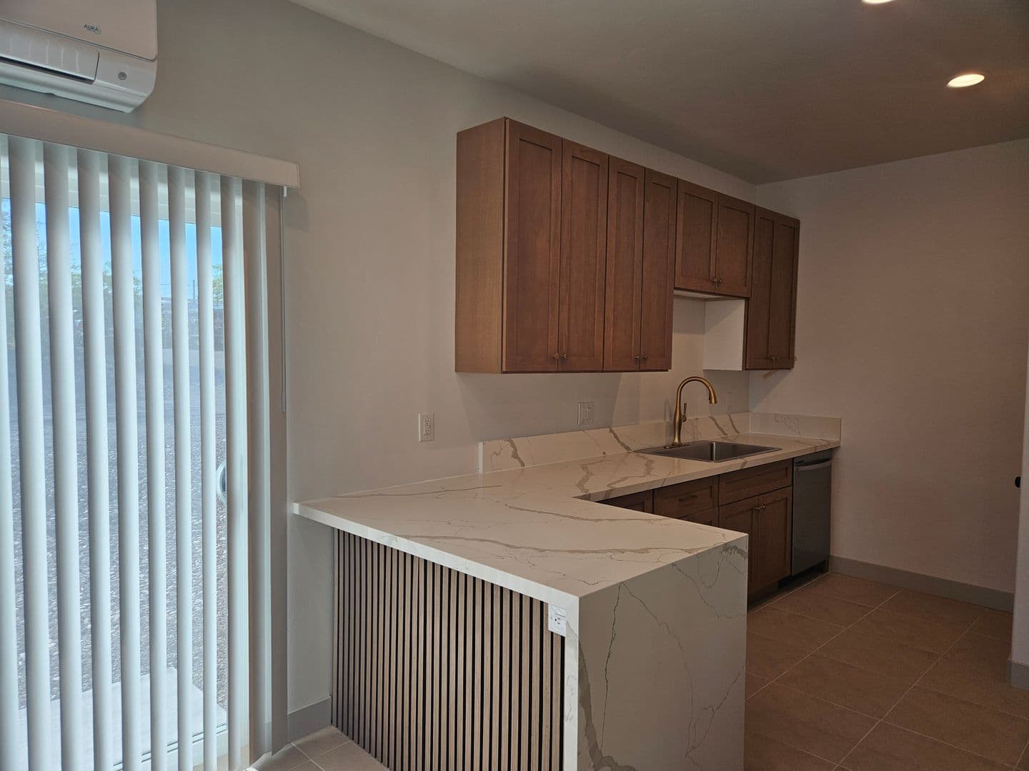 Bullhead City Apartment: 181 Hacienda Loop