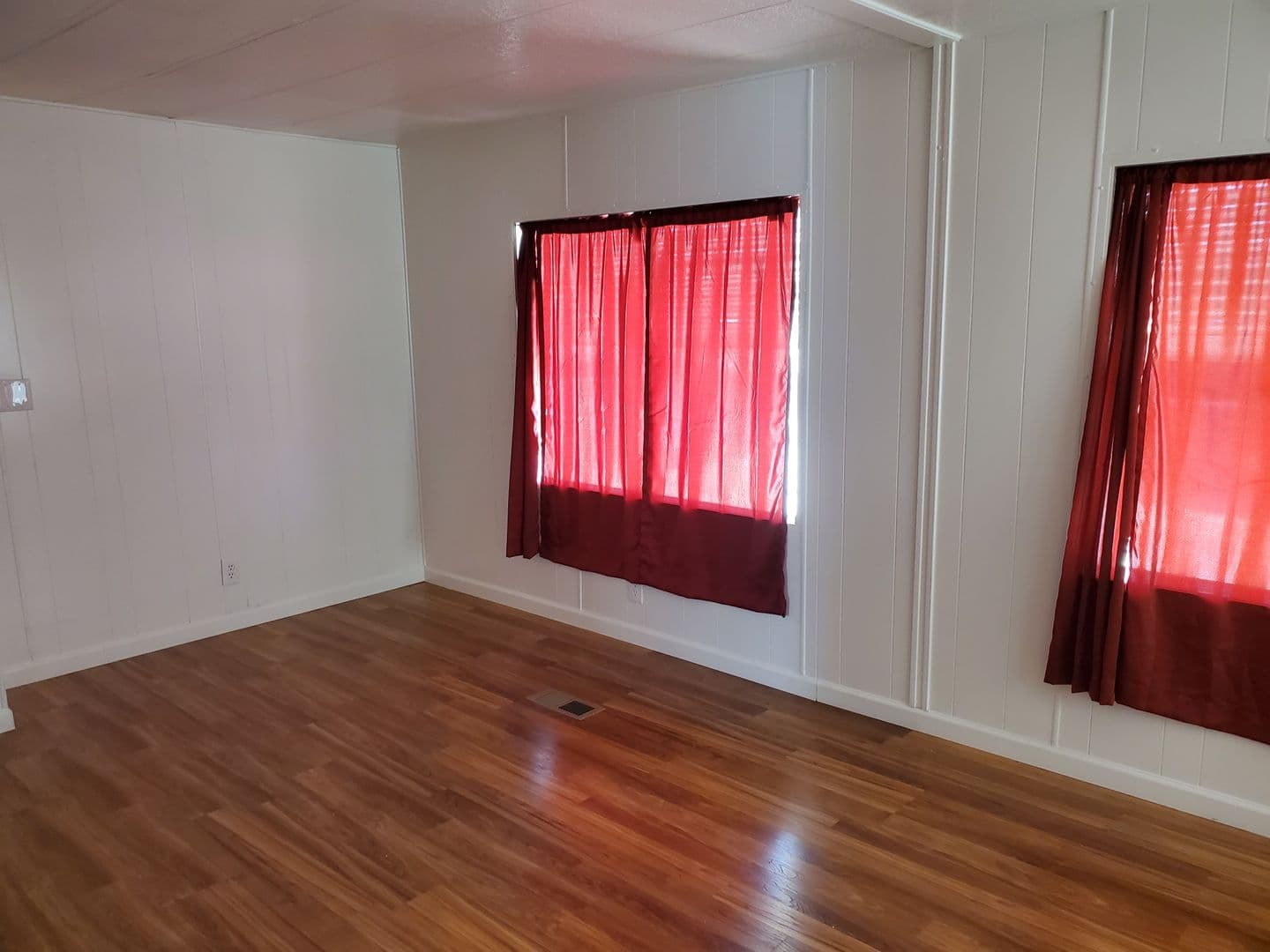 Bullhead City House: 1943 Merced