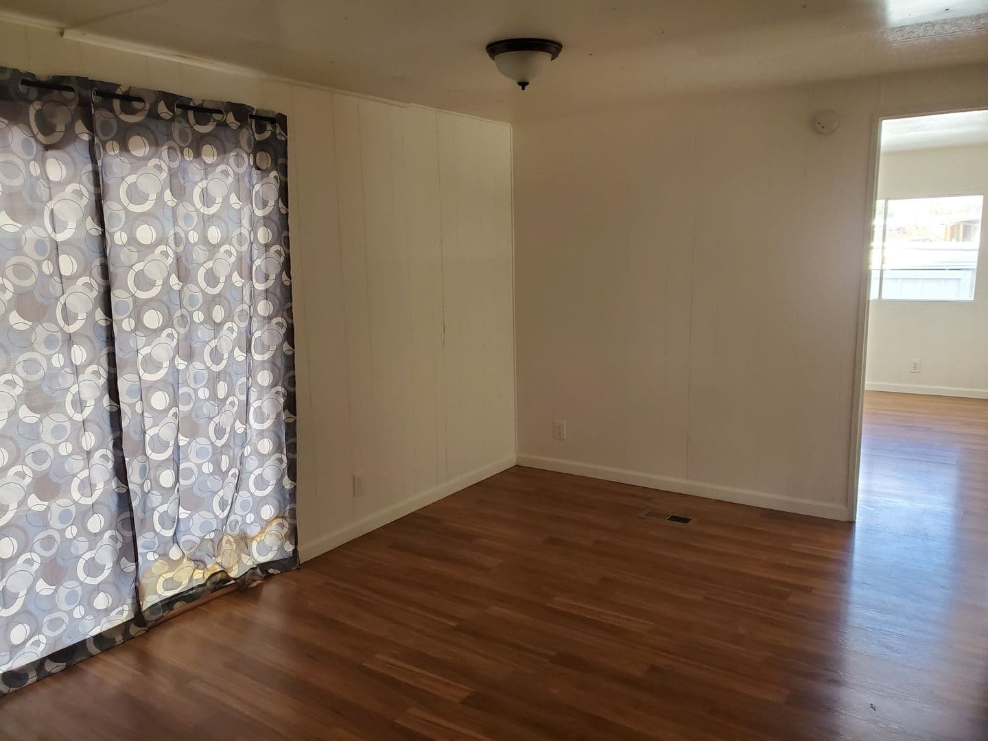 Bullhead City House: 1943 Merced