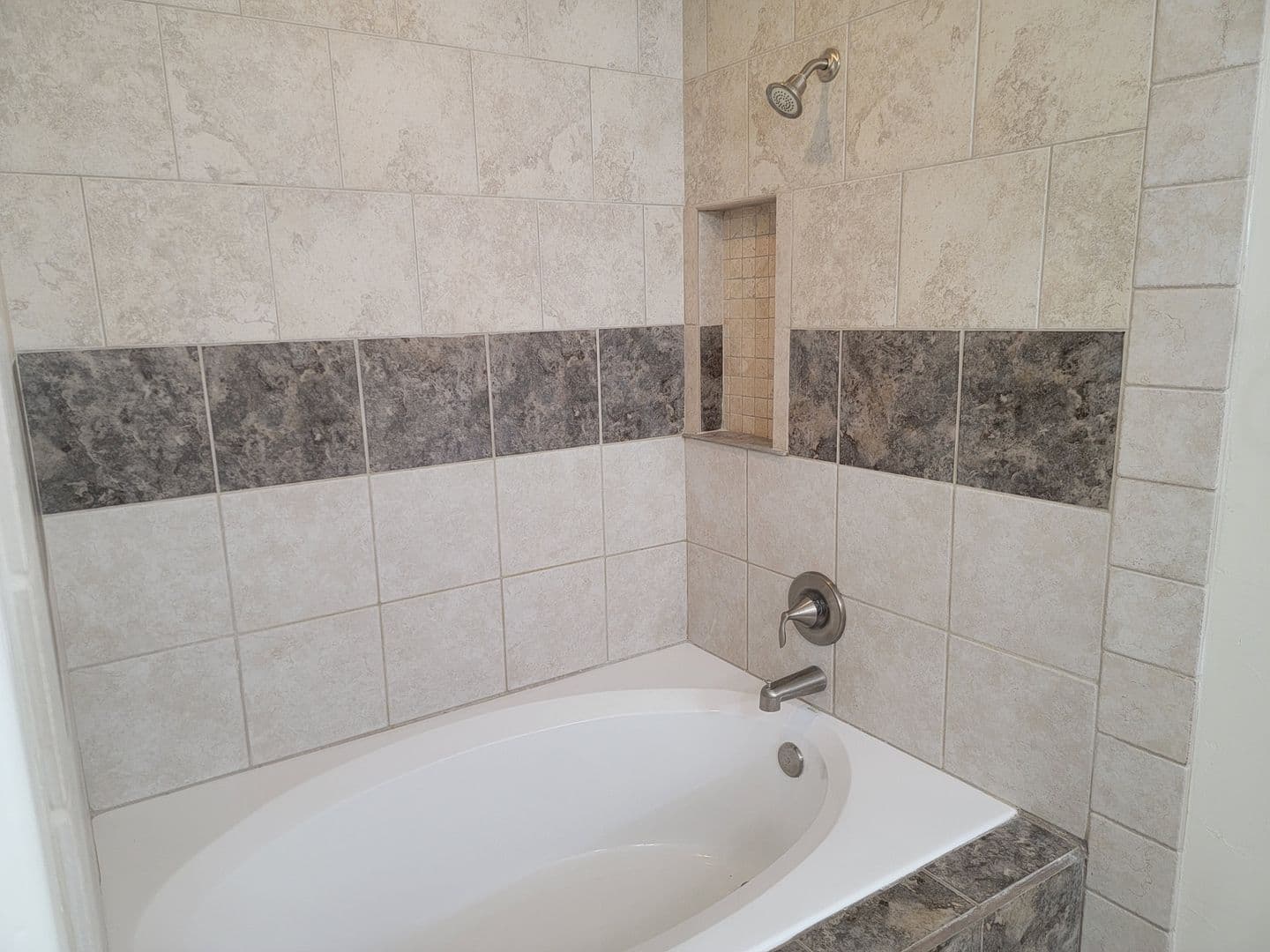 Fort Mohave House: 5578 S. Desert Lakes