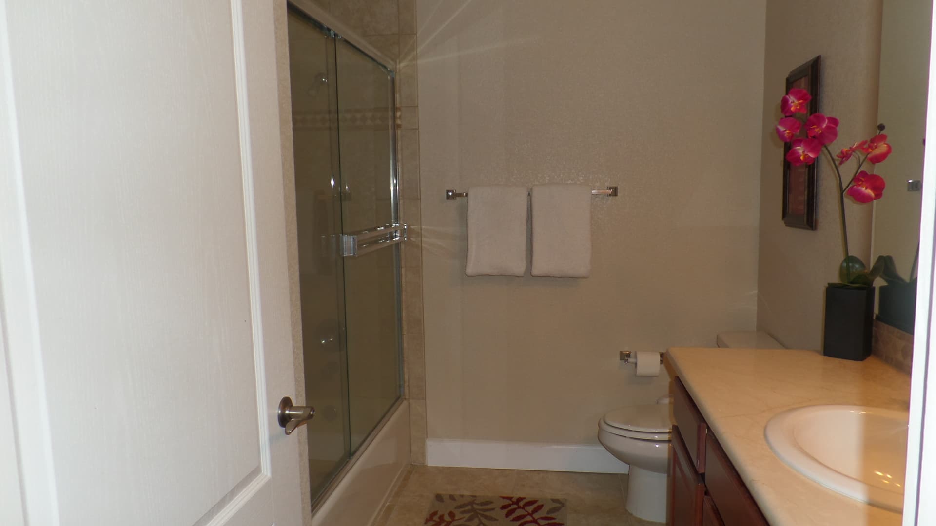 Bullhead City House: 211 Moser Ave