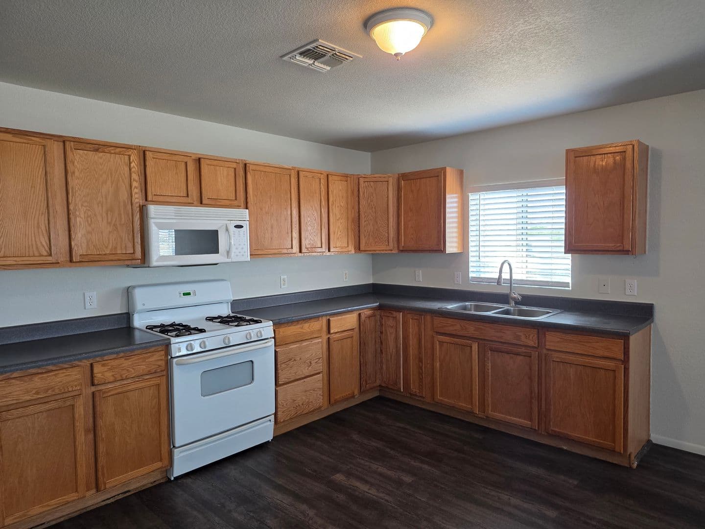 Bullhead City Apartment: 346 Rio Grande Ct