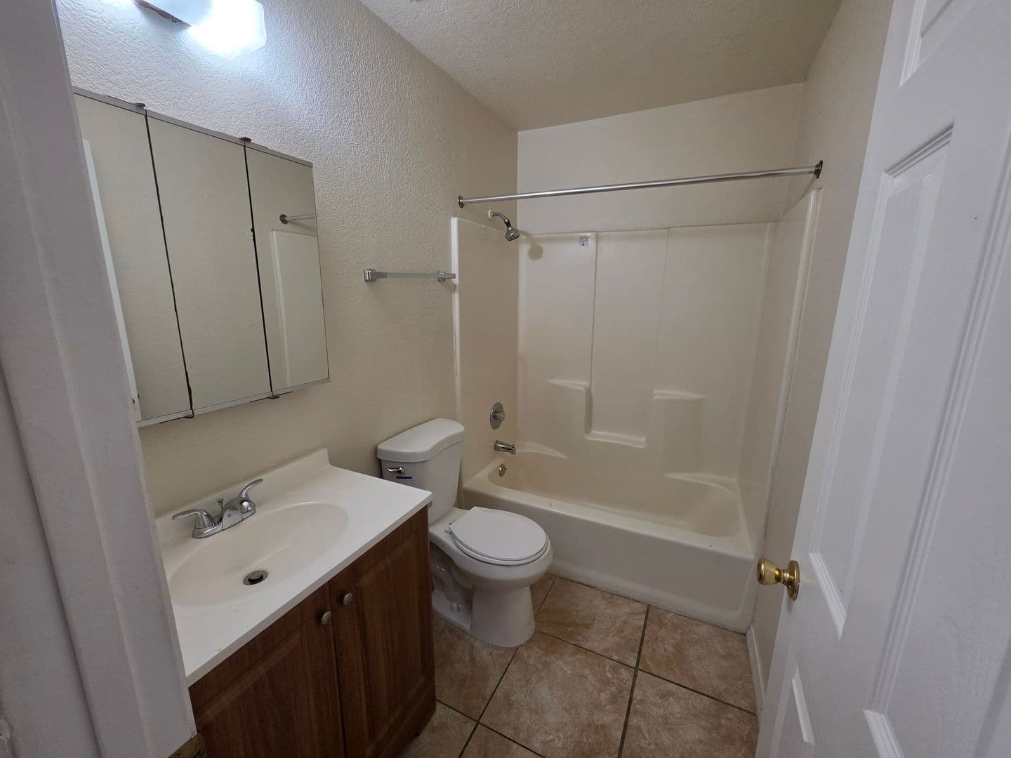 Bullhead City Apartment: 2181 Clearwater Dr