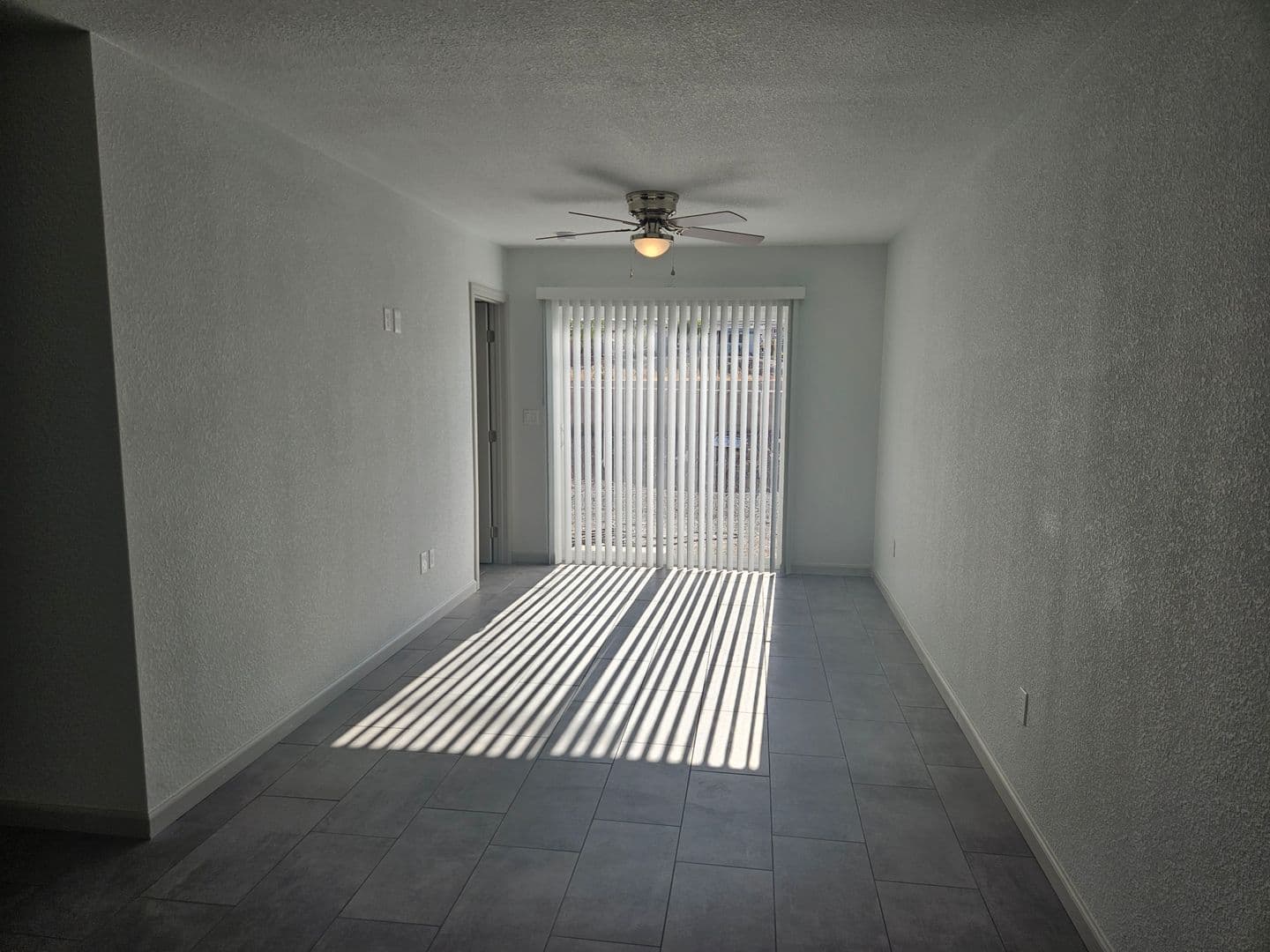 Bullhead City Apartment: 186 Palm Ave.