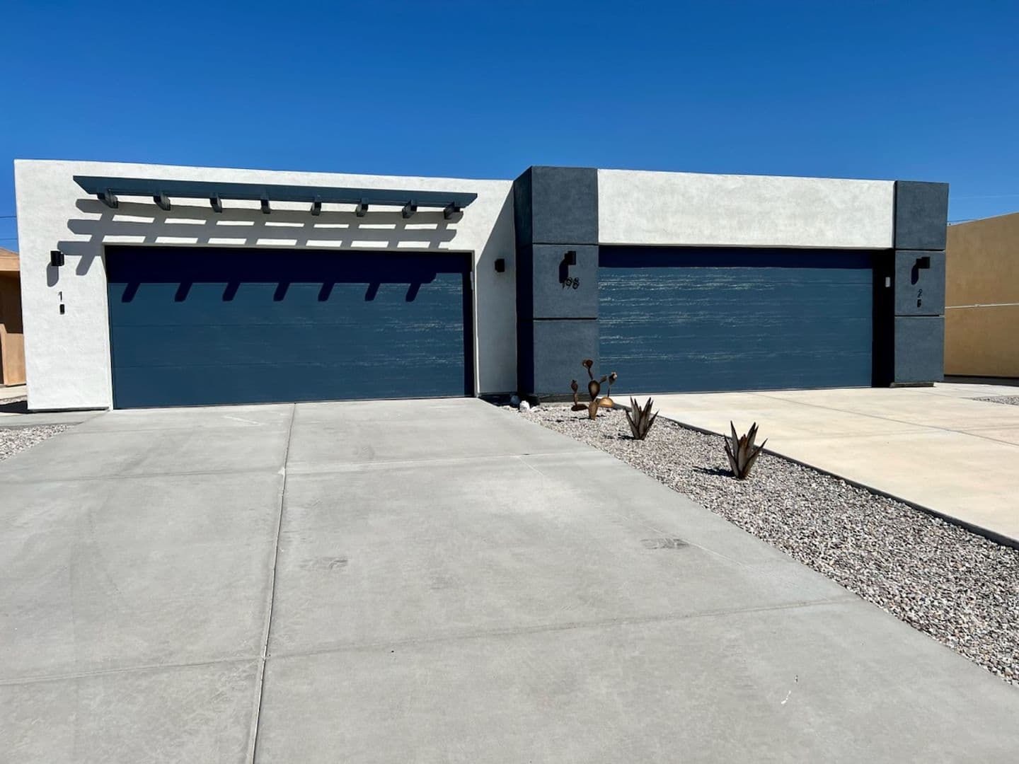 Bullhead City Apartment: 186 Palm Ave.
