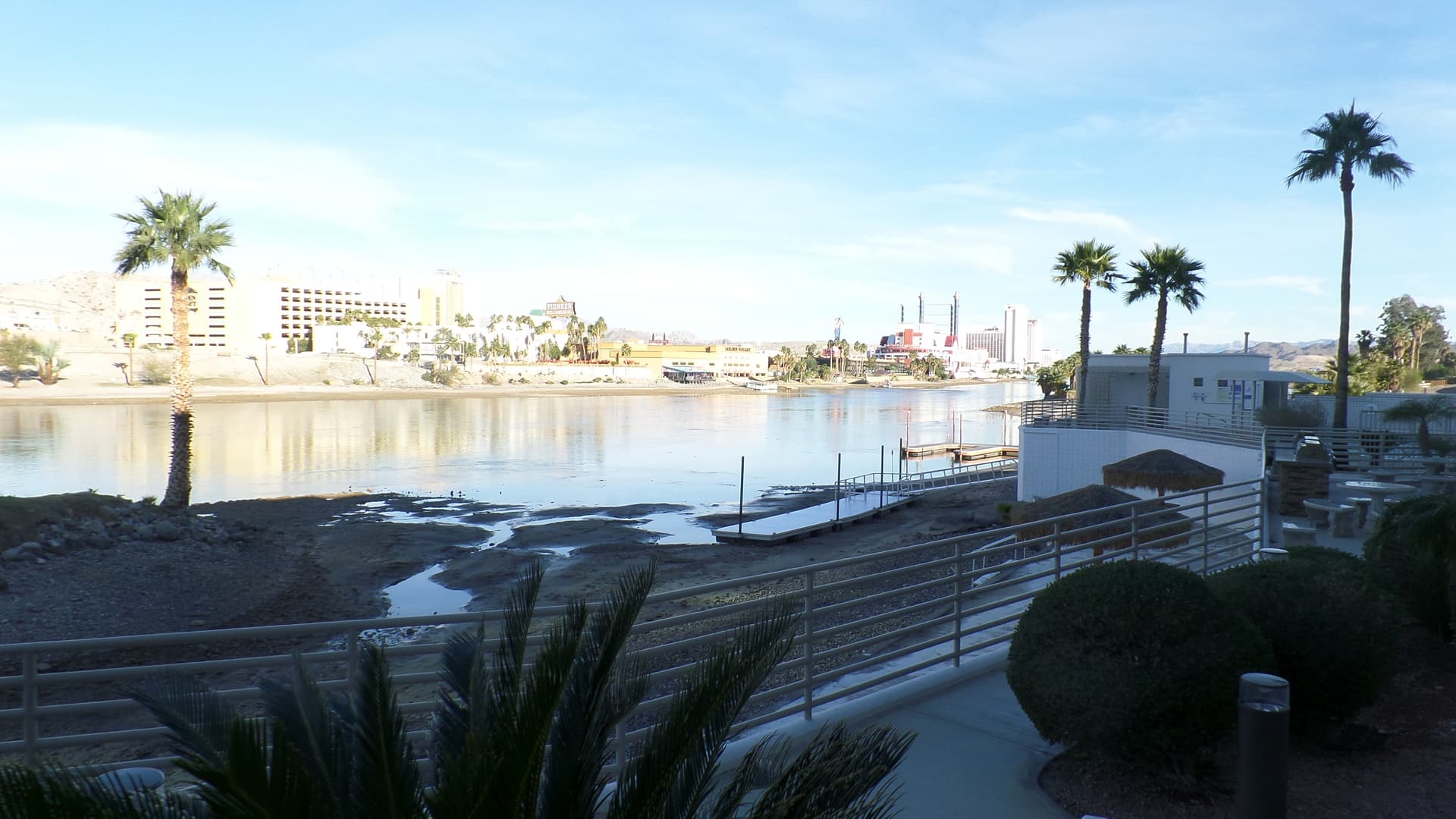 Bullhead City House: 211 Moser Ave