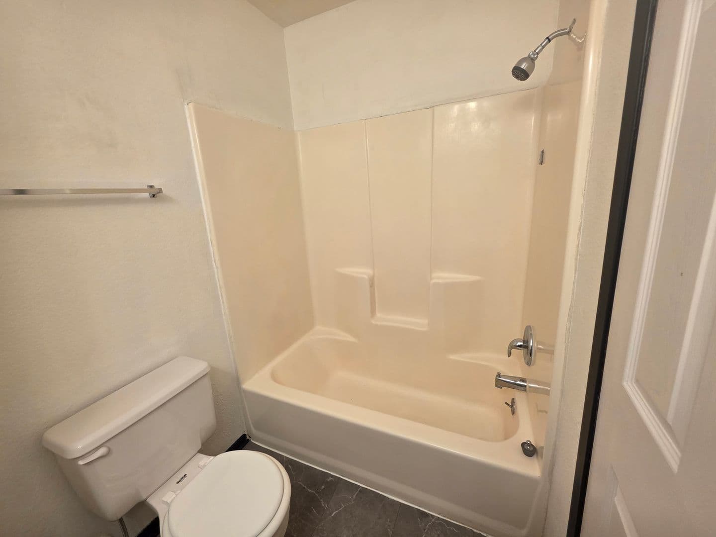 Bullhead City Apartment: 793 Baseline Road