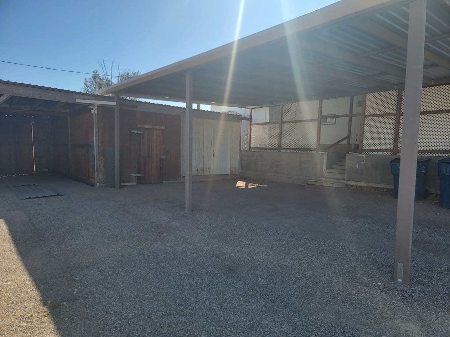 Bullhead City House: 1863 Surf & Sand