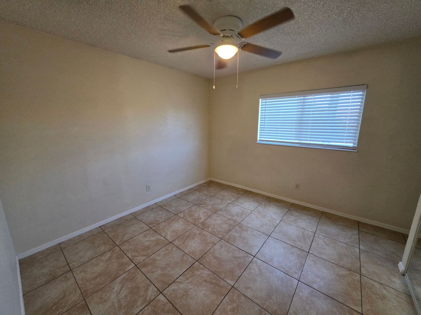 Bullhead City Apartment: 2181 Clearwater Dr
