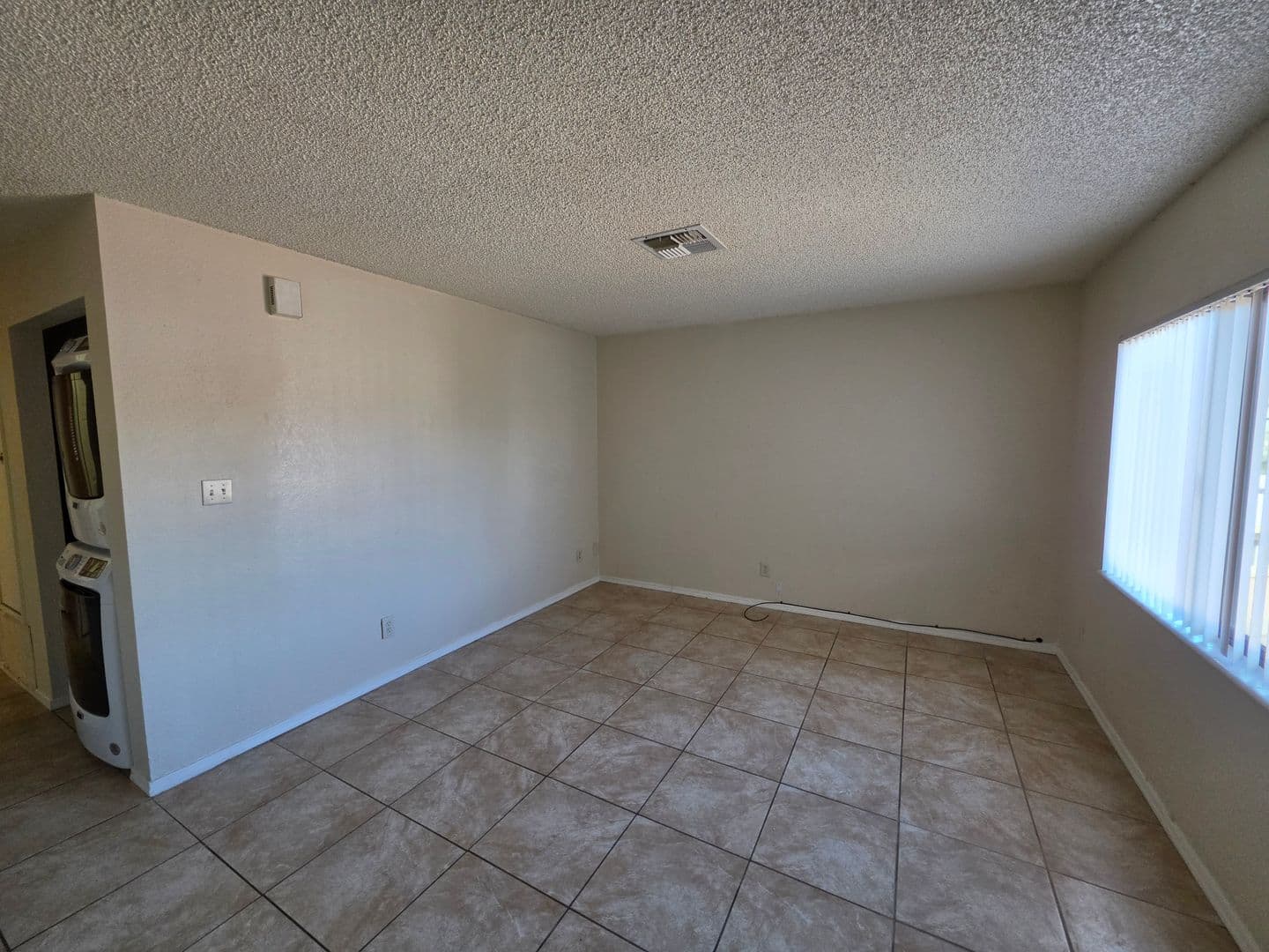 Bullhead City Apartment: 2181 Clearwater Dr