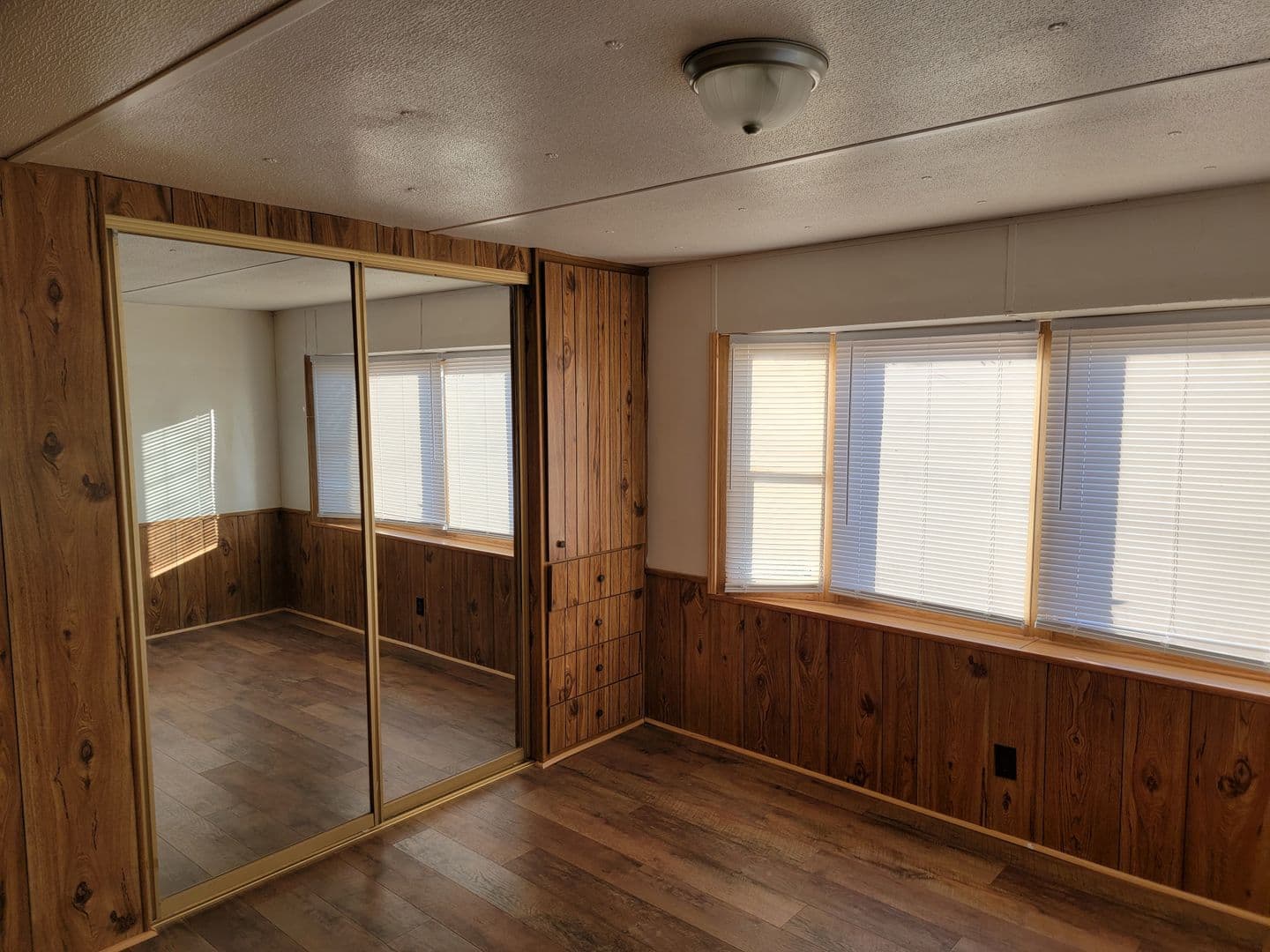 Bullhead City House: 1692 Williams Dr