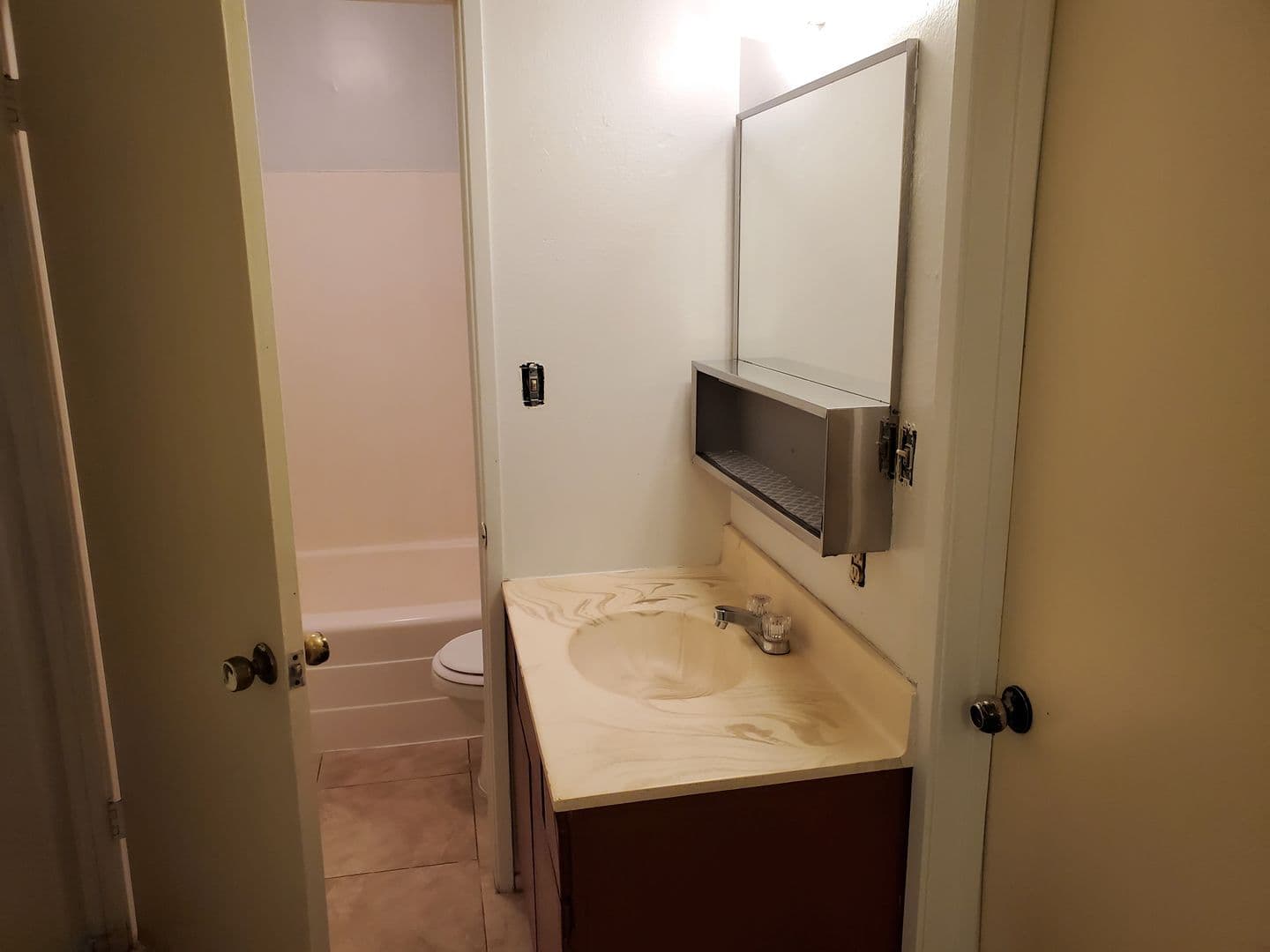 Bullhead City Apartment: 1525 Sierra Vista