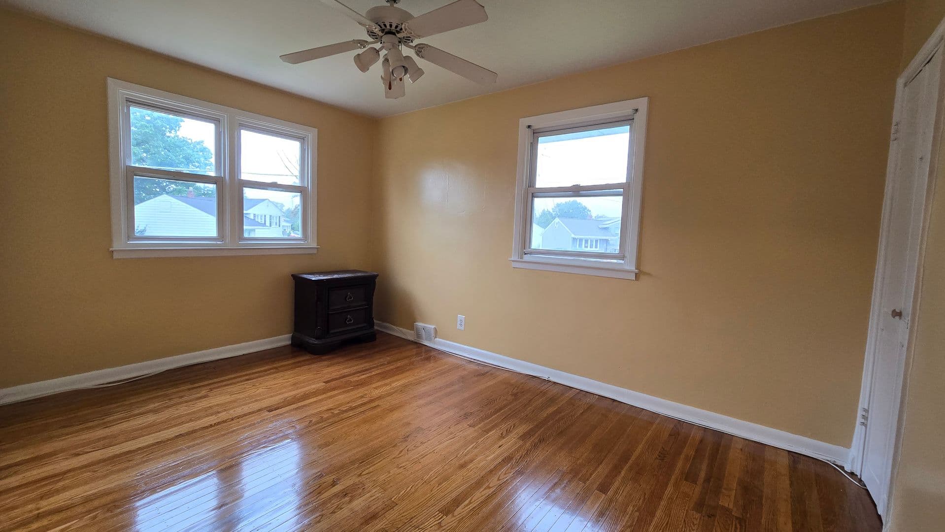 Pennsauken House: 5319 Frosthoffer Ave