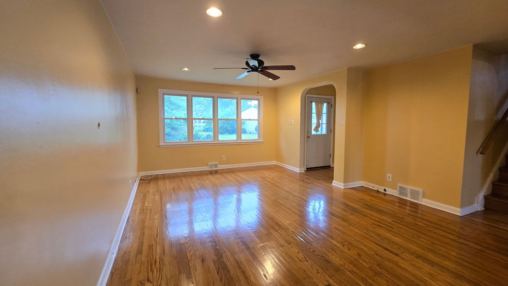 Pennsauken House: 5319 Frosthoffer Ave