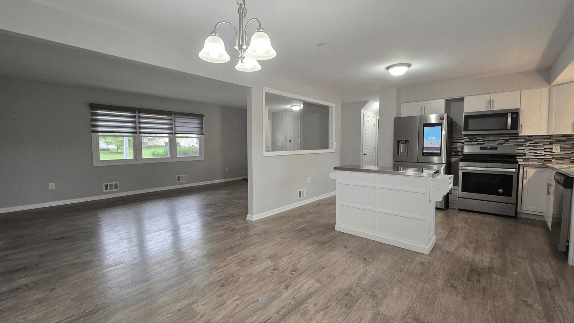 Toms River House: 1032 Valley Stream Rd